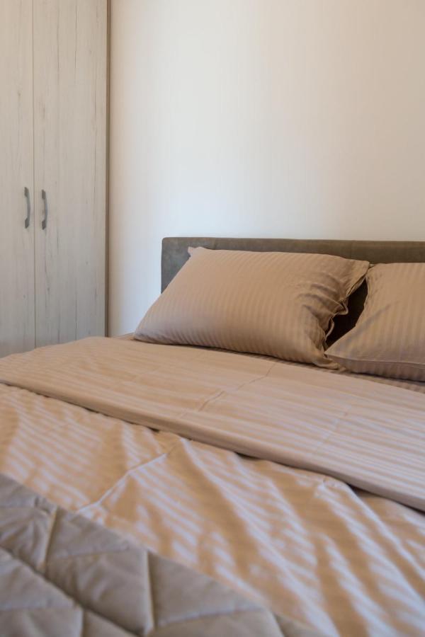 Aqualux Apartments Врдник Экстерьер фото